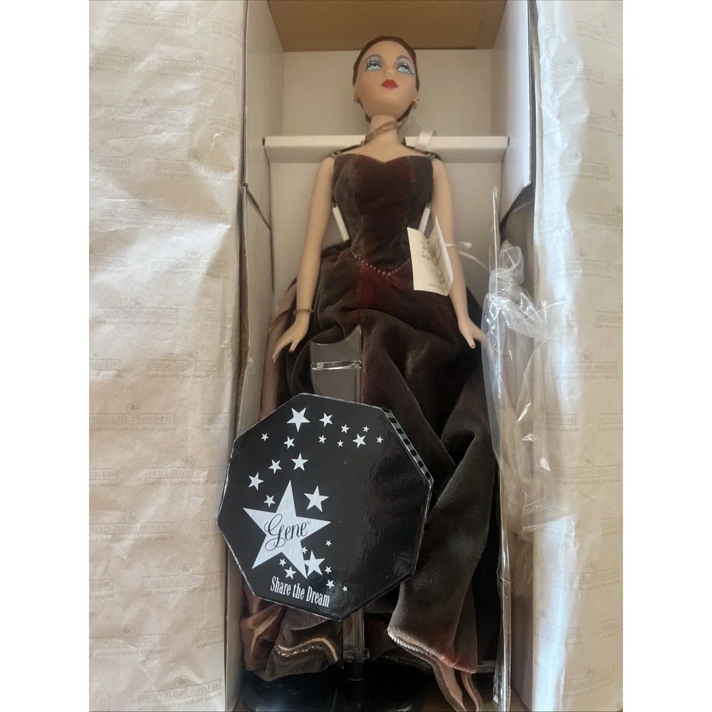 Ashton Drake Doll  Gene Marshall 